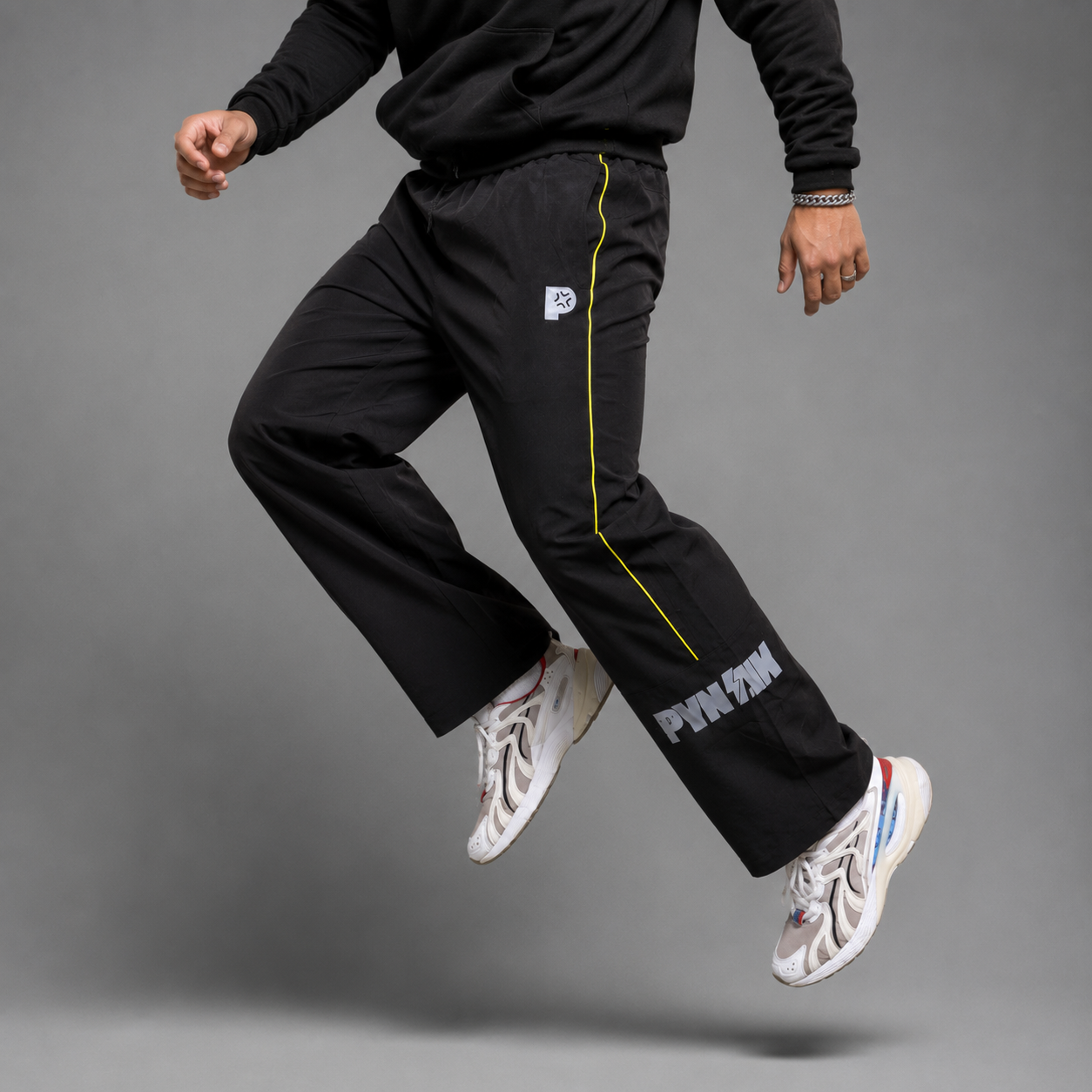 pynak special strait fit